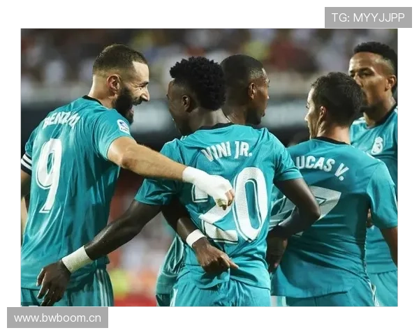 马丁内利 vs 维尼修斯:巴西边锋的两种成长路径 马丁内利 vs 维尼修斯:巴西边锋的两种成长路径