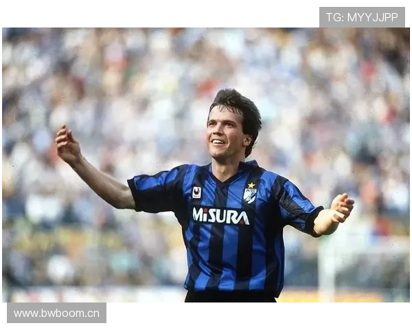 国米边翼卫狂攻战术困境:是否掩盖了中路缺乏穿透力的整体进攻结构性短板 国米边翼卫狂攻战术困境:是否掩盖了中路缺乏穿透力的整体进攻结构性短板